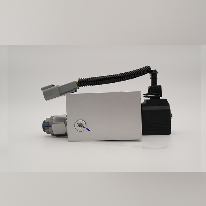 Upper cylinder oil valve block assembly